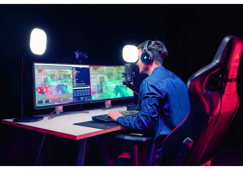 How to sit properly at your PC and keep your body happy