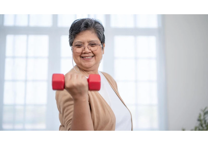 Pumping Iron Is Key for Healthy Aging. Here's How to Start     - CNET