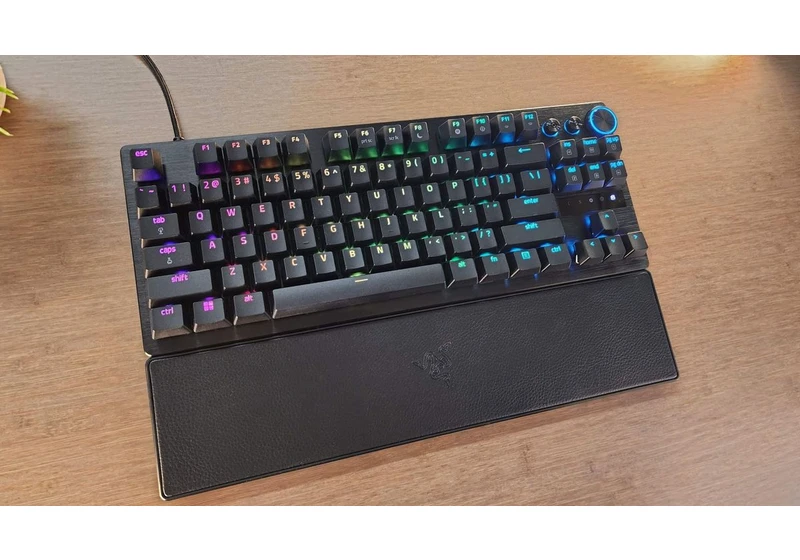  Razer Huntsman V3 Pro TKL Review: Watch Out, Wooting 