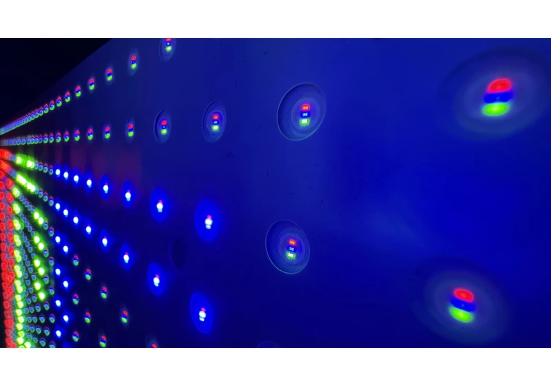  I saw finally Sony's next-gen RGB TV in action, and asked Sony's experts the burning questions about the OLED-bothering tech 