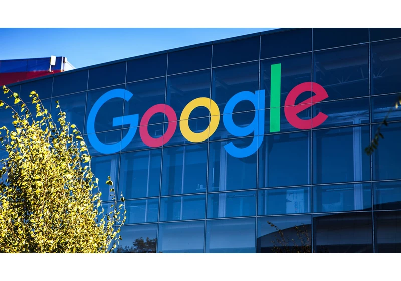 Google search revenue rises 2%, slight dip in total ad revenue