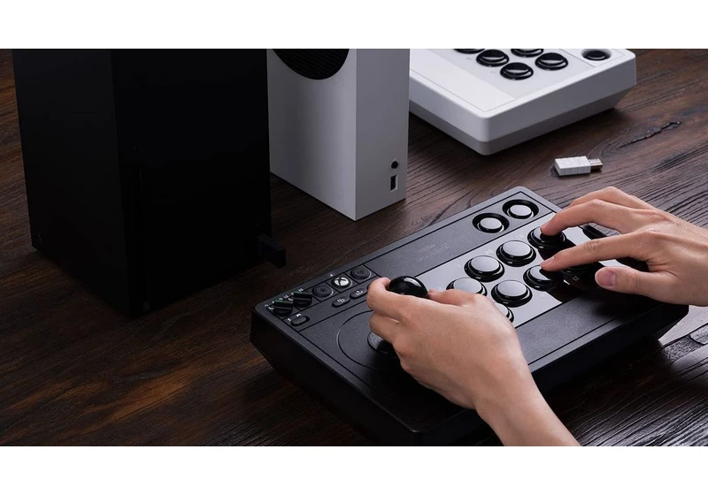 8bitdo unveils the first wireless arcade stick for Xbox
