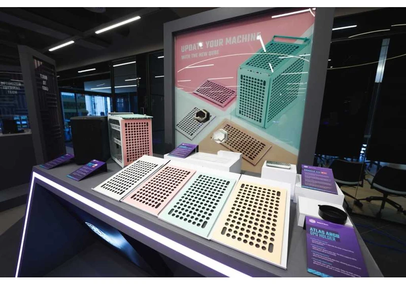 Cooler Master’s Qube 500 Flatpack lets you build your own PC case