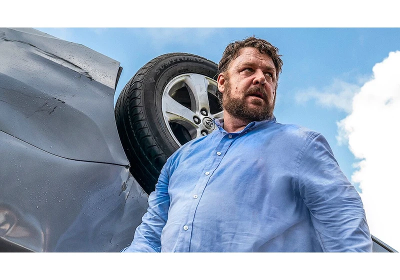 Netflix just added an Unhinged thriller movie that shows off Russell Crowe as a road-raging psycho