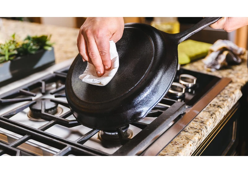 Use This Kitchen Staple to Clean Your Cast-Iron Skillet With Ease