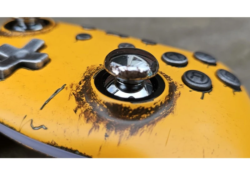  This controller may look like I found it in a Fallout vault— but the TMR sticks are even better than Hall Effect  