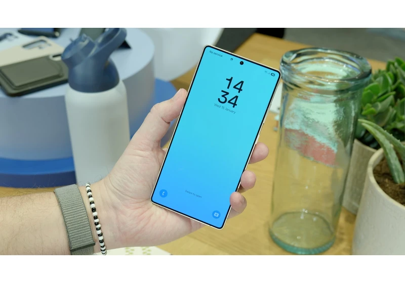 What is Now Bar on the Samsung Galaxy S25? The AI shortcut explained