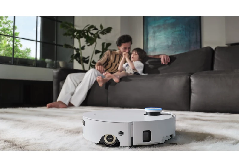 The Dreame Aqua10 uses a self-cleaning roller for improved mopping