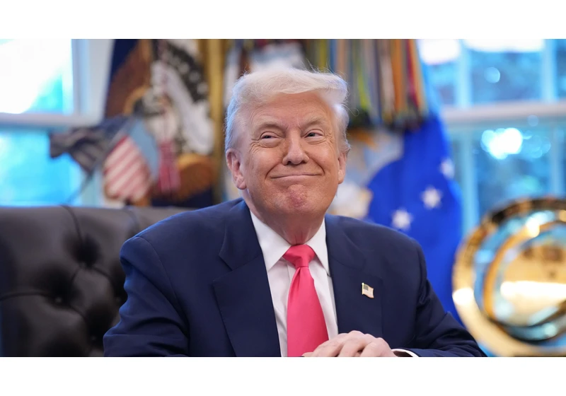  NVIDIA and AMD will pay 15% for the right to sell to China in Trump's AI chip tax — "America cannot repeat 5G and lose telecommunication leadership" 