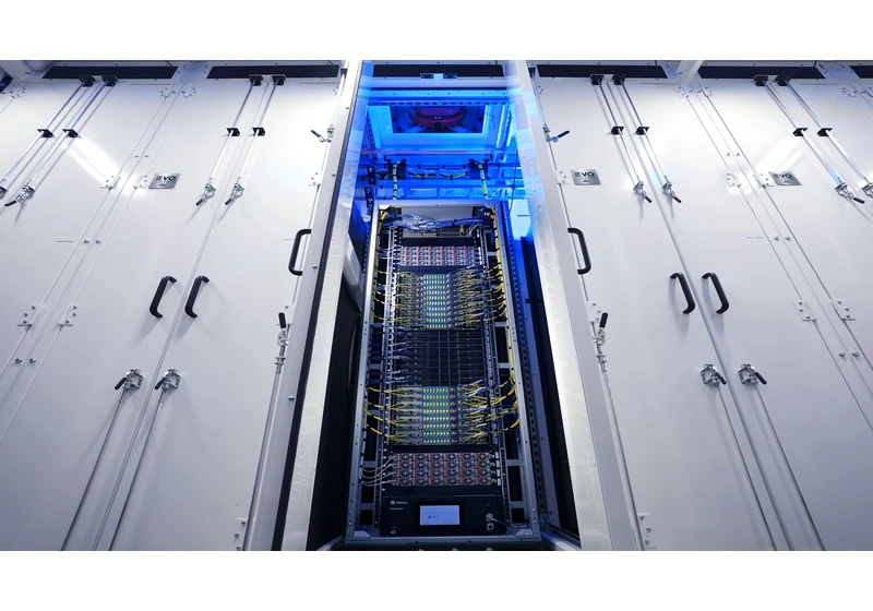  Nvidia's newest top-tier AI supercomputers deployed for the first time — Grace Blackwell Ultra Superchip systems deployed at CoreWeave 