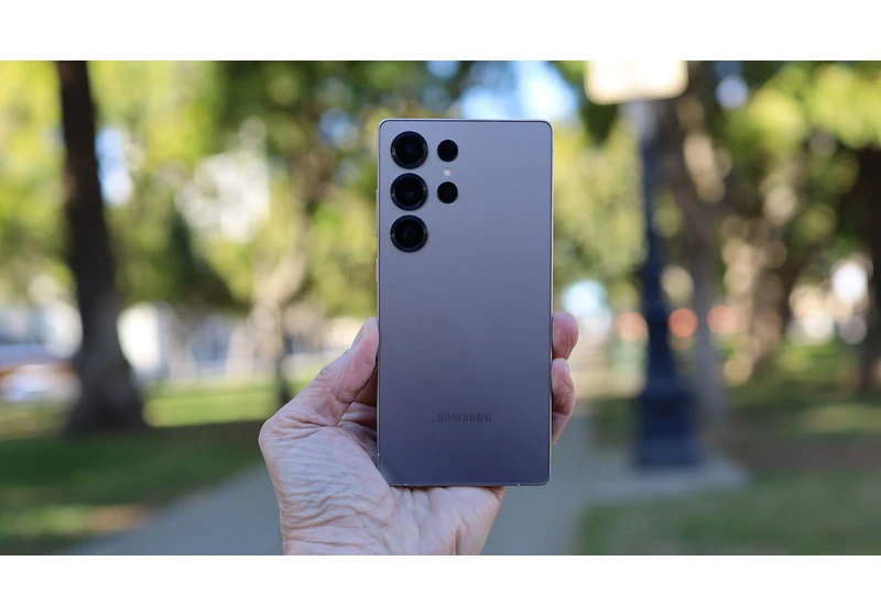 The Samsung Galaxy S26 Ultra could have the iPhone 17 Pro Max beat in at least one key way