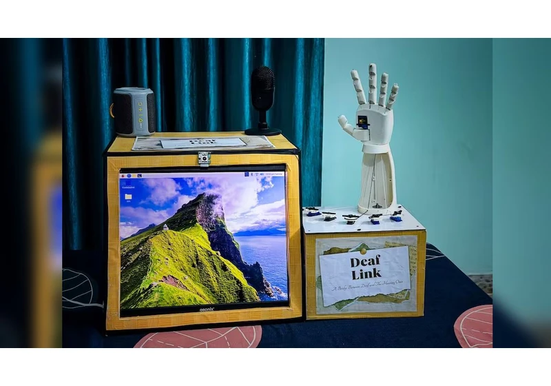 Raspberry Pi Translates Speech to Sign Language with Robotic Hand