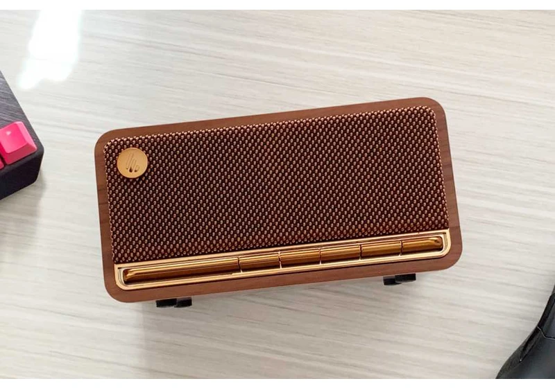 Edifier MP230 review: A tiny speaker with big sound