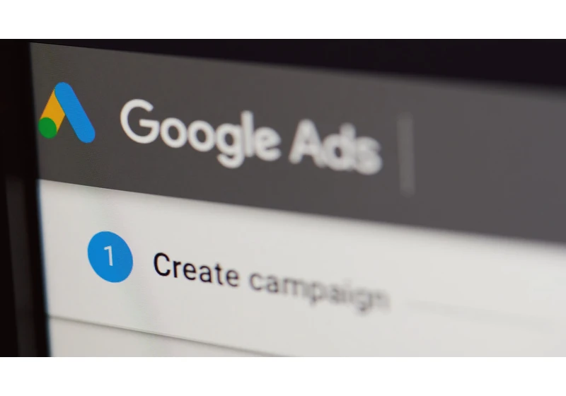 Google Ads fixing Discovery campaign technical issue