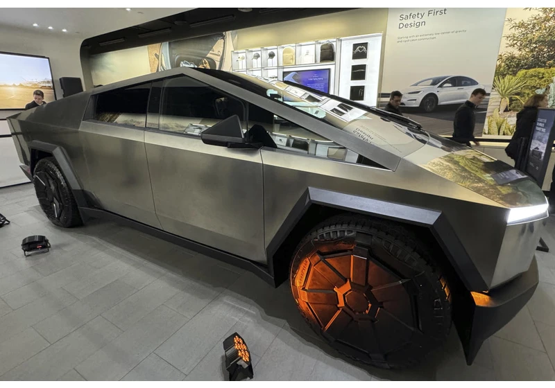 Tesla's Cybertruck is a dystopian, masturbatory fantasy