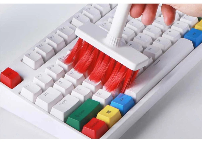 Clean your PC and more with this multifunctional tool