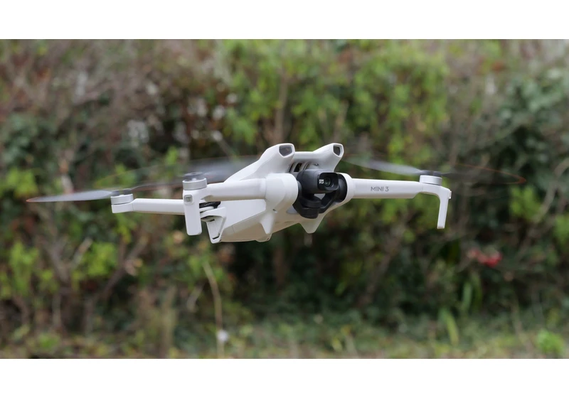 UK Drone Laws Explained: Where can and can't I fly my drone in 2023?