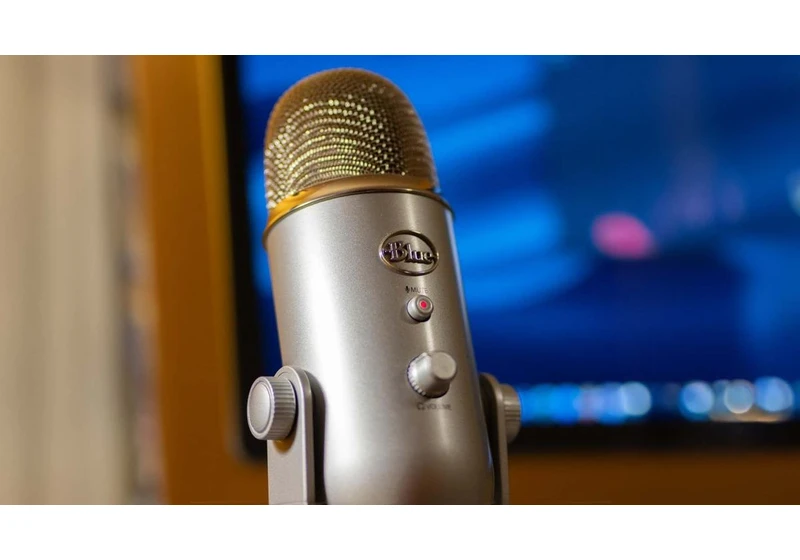 I started podcasting with this Blue Yeti microphone, and now it's down to almost half price for Prime Day