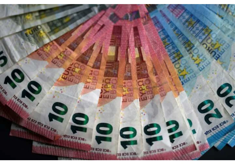 Birds or rivers on euro notes? Europeans can weigh in on redesign