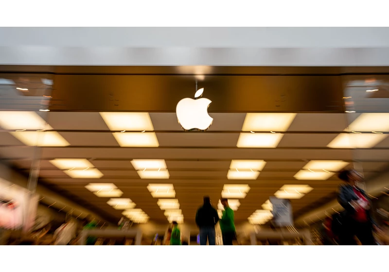 In a historic move, Apple Store retail employees have just voted to authorize a strike