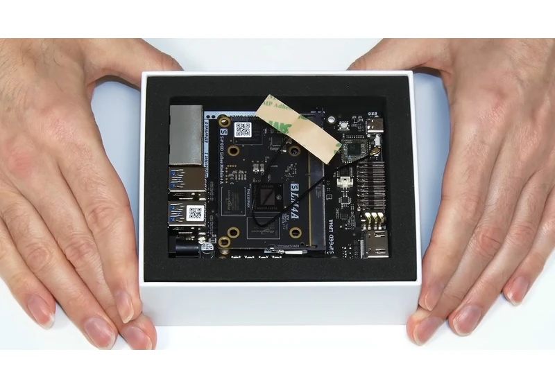 Lichee Pi 4A RISC-V Desktop Gets Unboxed, Offers Strong Linux Performance