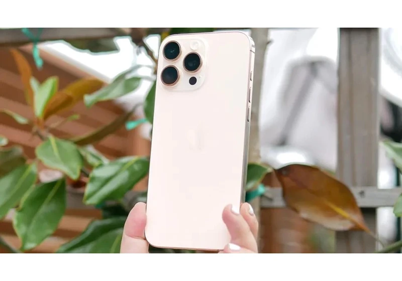 “It’s important to us that we help purvey accurate information, not fantasy.”: Apple takes a shot at the Google Pixel's AI camera features