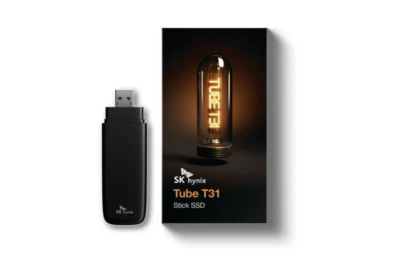 This USB flash drive is actually a blazing-fast SSD – and it’s 20% off