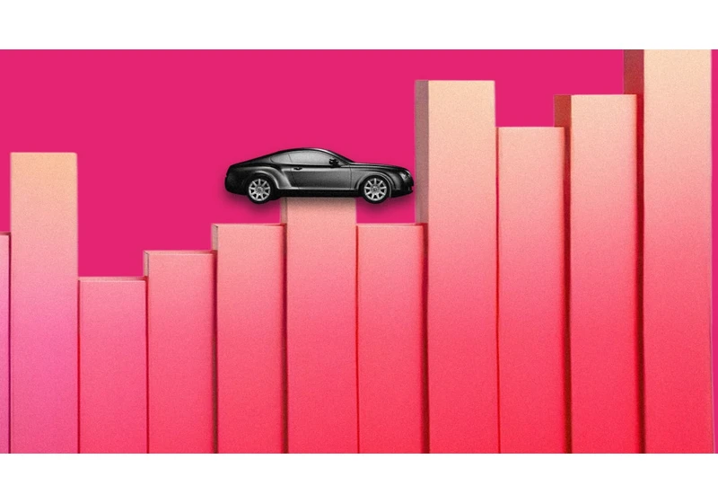 Lyft introduces a minimum pay standard for its drivers