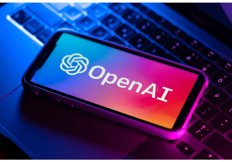 OpenAI Introduces GPT-4 Turbo, Custom GPTs,  Assistants API, And More via @sejournal, @kristileilani