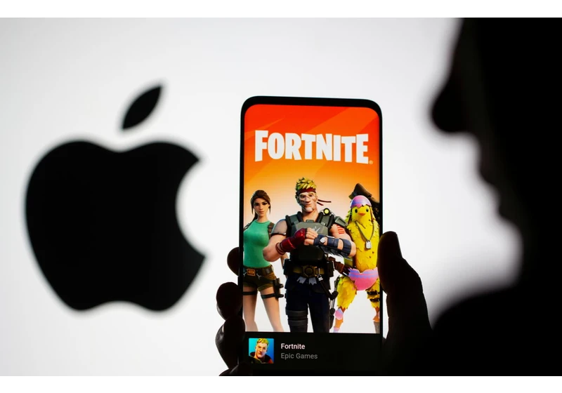 Epic Games confirms Fortnite is coming back to iOS in Europe this year
