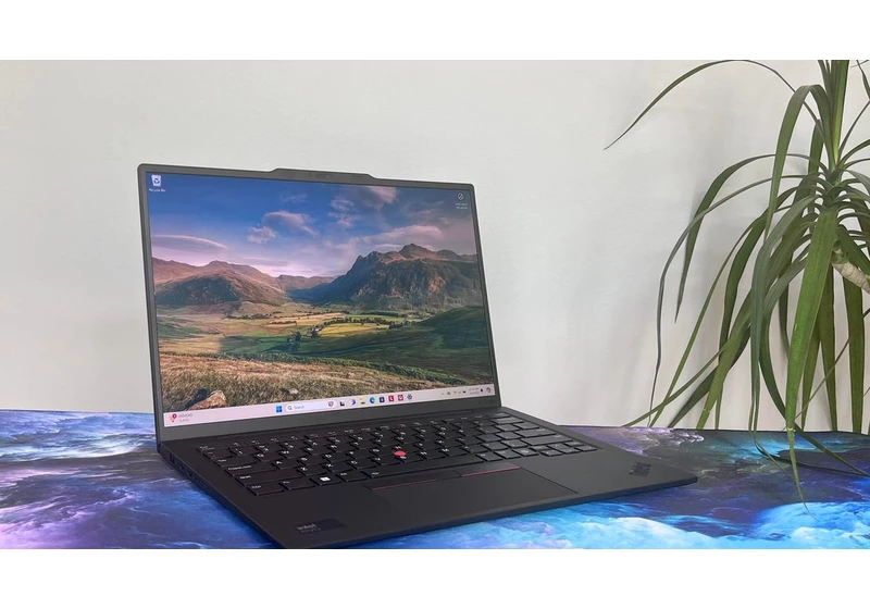Lenovo ThinkPad X1 Carbon Gen 12 Review: Flagship Business Laptop Now Ultra Expensive     - CNET