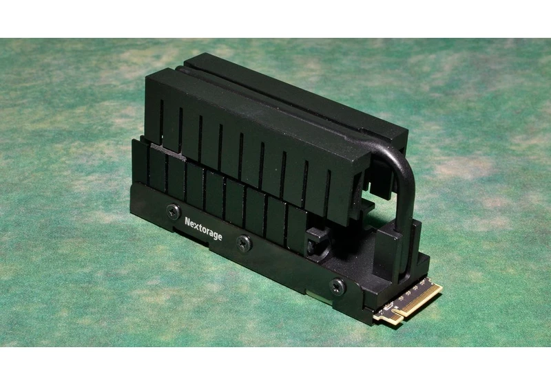 Nextorage NE5N SSD Review: One Thick SSD
