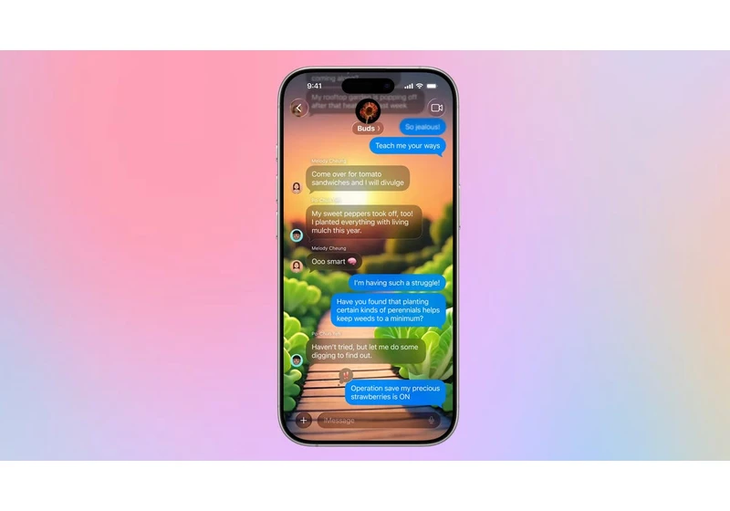 Apple's Messages Backgrounds May Finally Save Me From Awkward Reveals in Group Chats