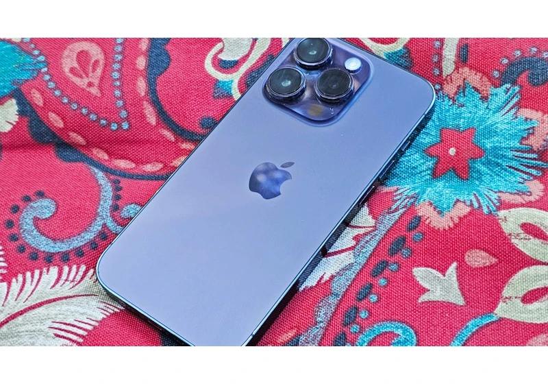 I Always Place My Phone Face Down When I'm Not Using It. Here's Why