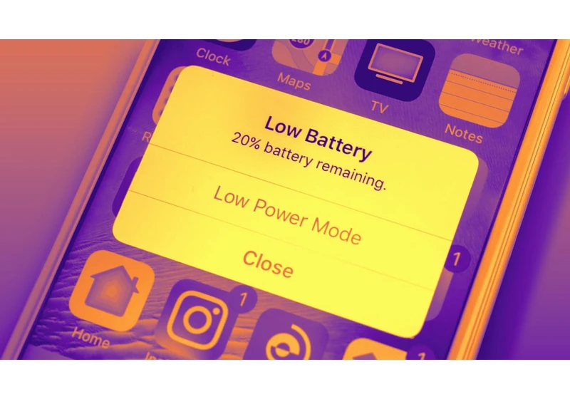 I Force My Old iPhone to Stay in Low Power Mode Permanently. Here's How I Do It