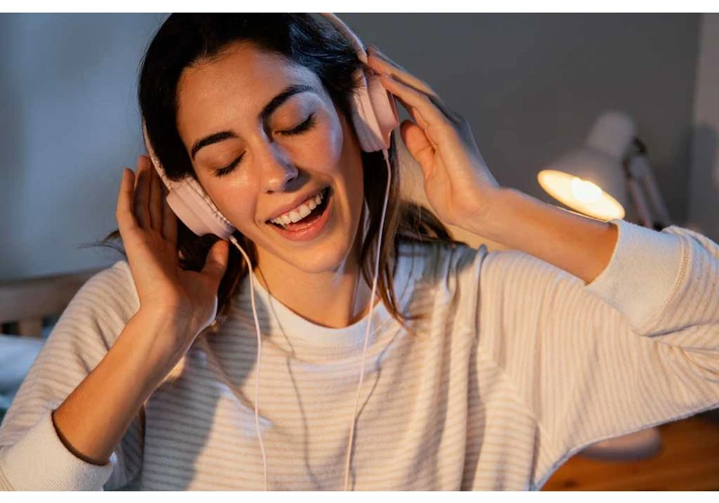 Write your own songs with this $50 AI tool