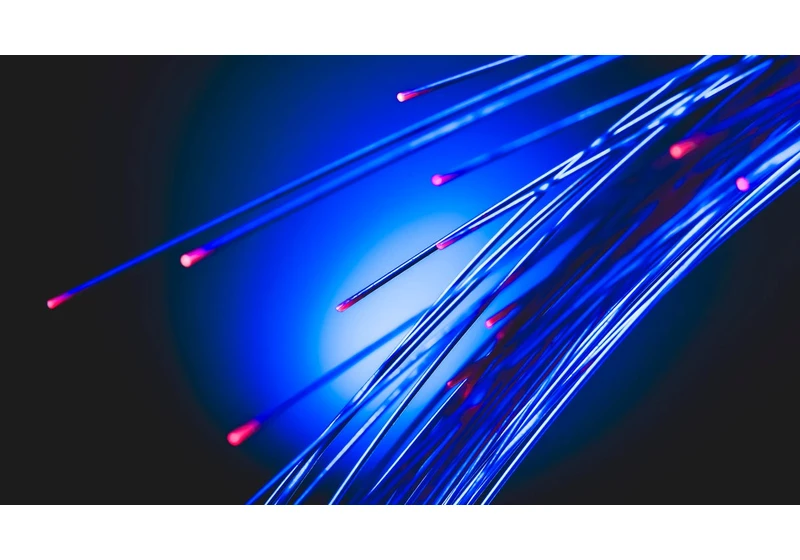 Download All of Netflix in One Second? Researchers in Japan Just Broke the Internet Speed Record