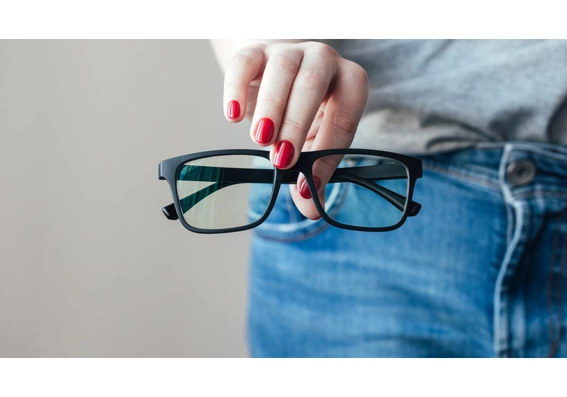 Don't Have Vision Insurance? This Is Where You Can Get Low-Cost Eye Exams, Glasses and Contacts