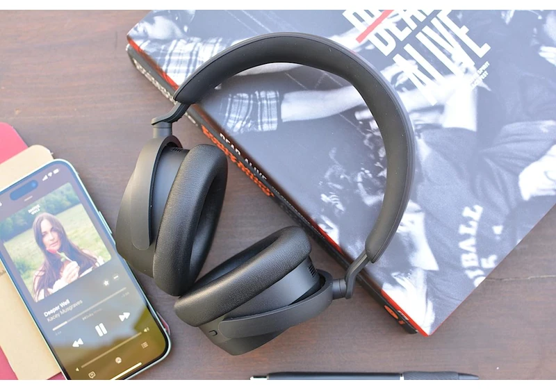 Sennheiser Accentum Plus review: Upgrades that aren’t worth the extra cost