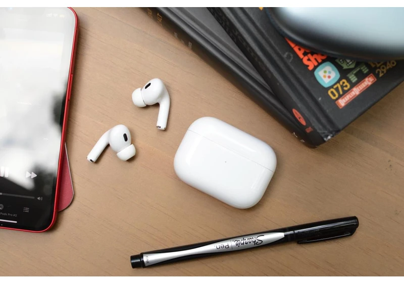 Apple's AirPods Pro are back to a low of $190