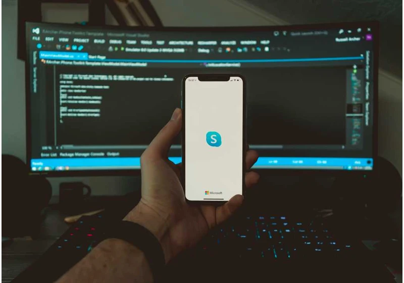 Reading a Skype message could reveal your location to hackers
