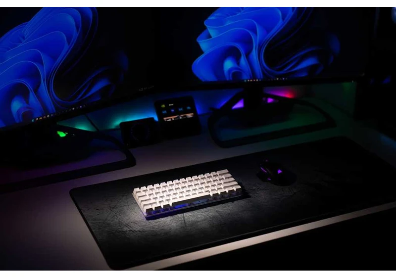 Real PC enthusiasts swear these 24 desk accessories changed their life