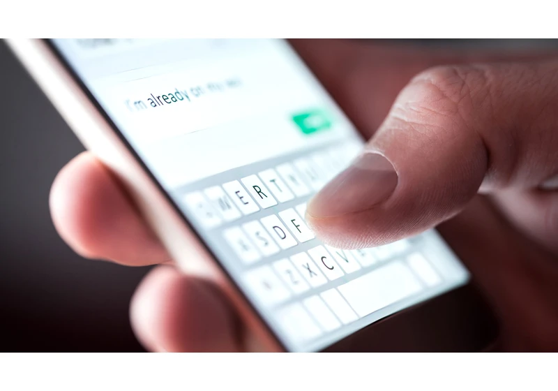 Google Messages now lets you edit texts you’re sending to iPhones, but there’s a serious catch
