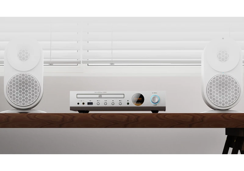  Already got back into hi-fi thanks to vinyl? This CD player and Bluetooth streamer combo is the perfect next upgrade, especially if you're into head-fi 