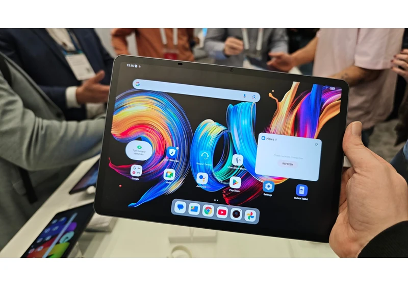 TCL’s Nxtpaper 11 Plus has stolen my heart at MWC 2025