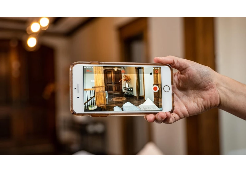 Give Your Old iPhone or Android a Second Life as a Home Security Camera for Free     - CNET