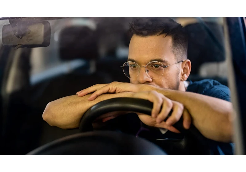 Do Nighttime Driving Glasses Really Work? Here's What to Know