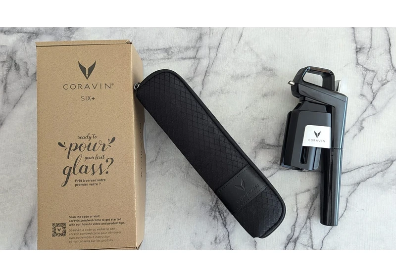 This Gadget Keeps Open Wine Fresh for Months and It's 40% off for Black Friday