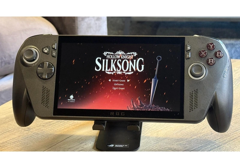 Playing Silksong on the ROG Xbox Ally X: I'm Ready for More