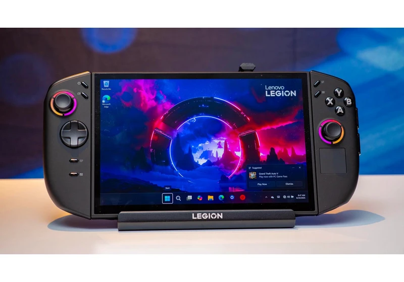 I Tried the Lenovo Legion Go 2 Gaming Handheld. It's a Big Upgrade With a Bigger Price